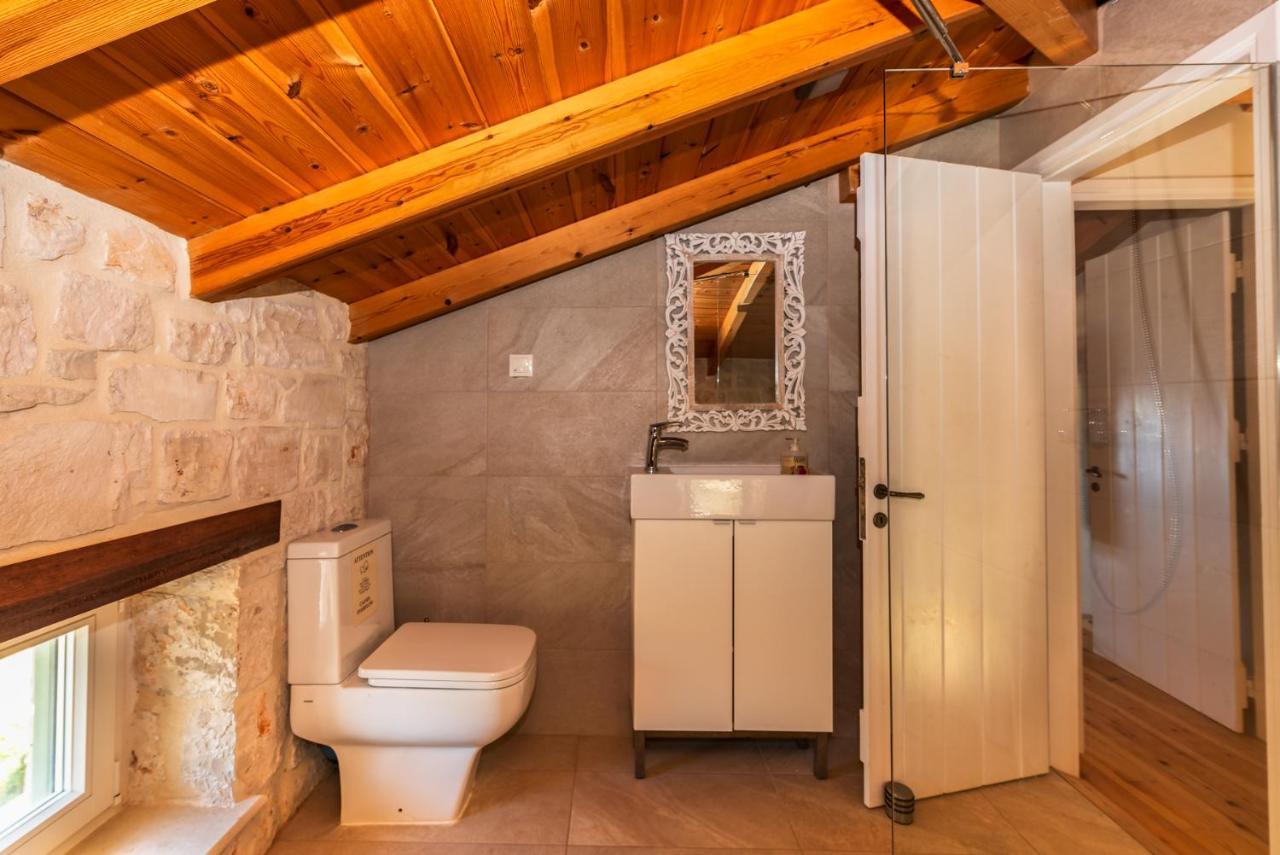 Yiameli Villas With Private Pool Skinaria Exterior photo
